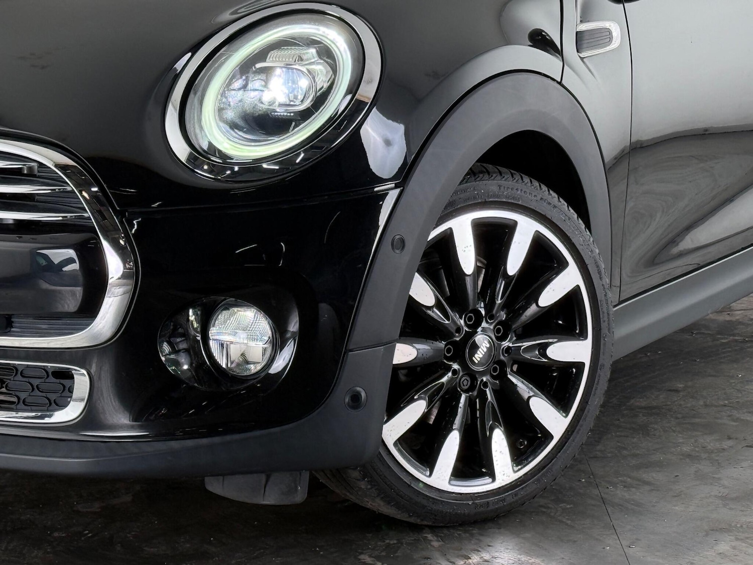 Used MINI Convertible 2019 for sale - 76899011: Photo 46