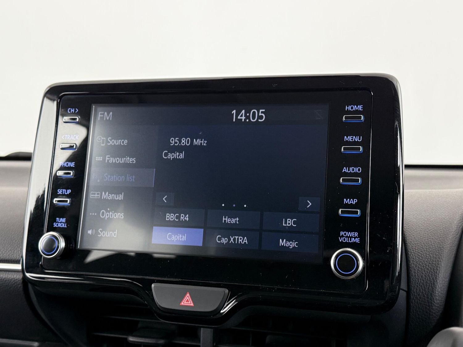 Used Toyota Yaris 2022 for sale - 77246961: Photo 23