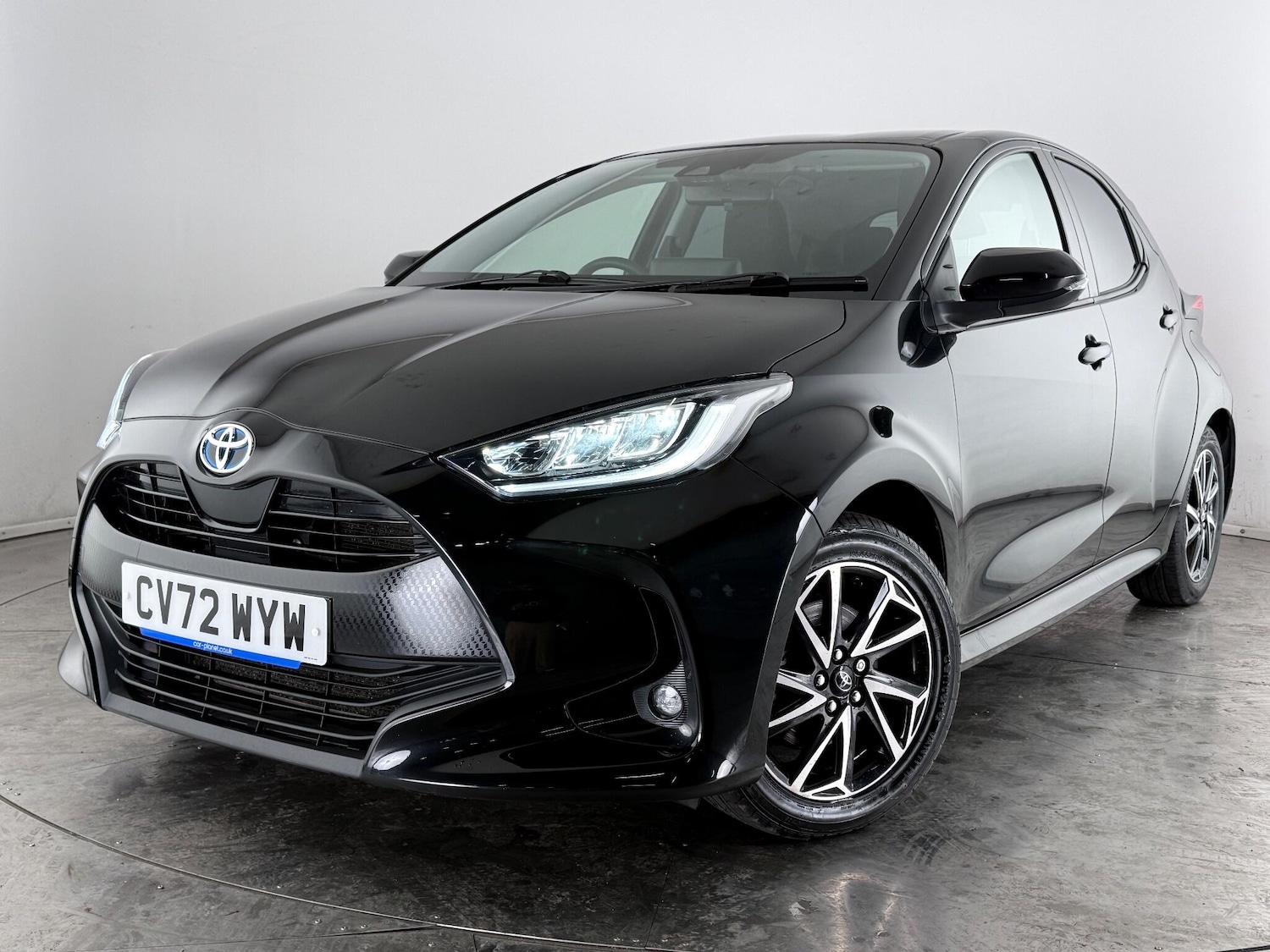 Used Toyota Yaris 2022 for sale - 77246961: Photo 32