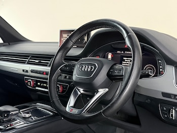 Used Audi Q7 2017 for sale - 79248886: Photo