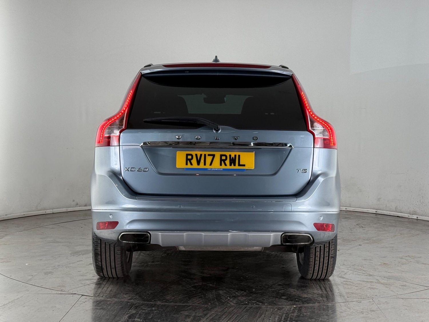 Used Volvo XC60 2017 for sale - 76468461: Photo 6