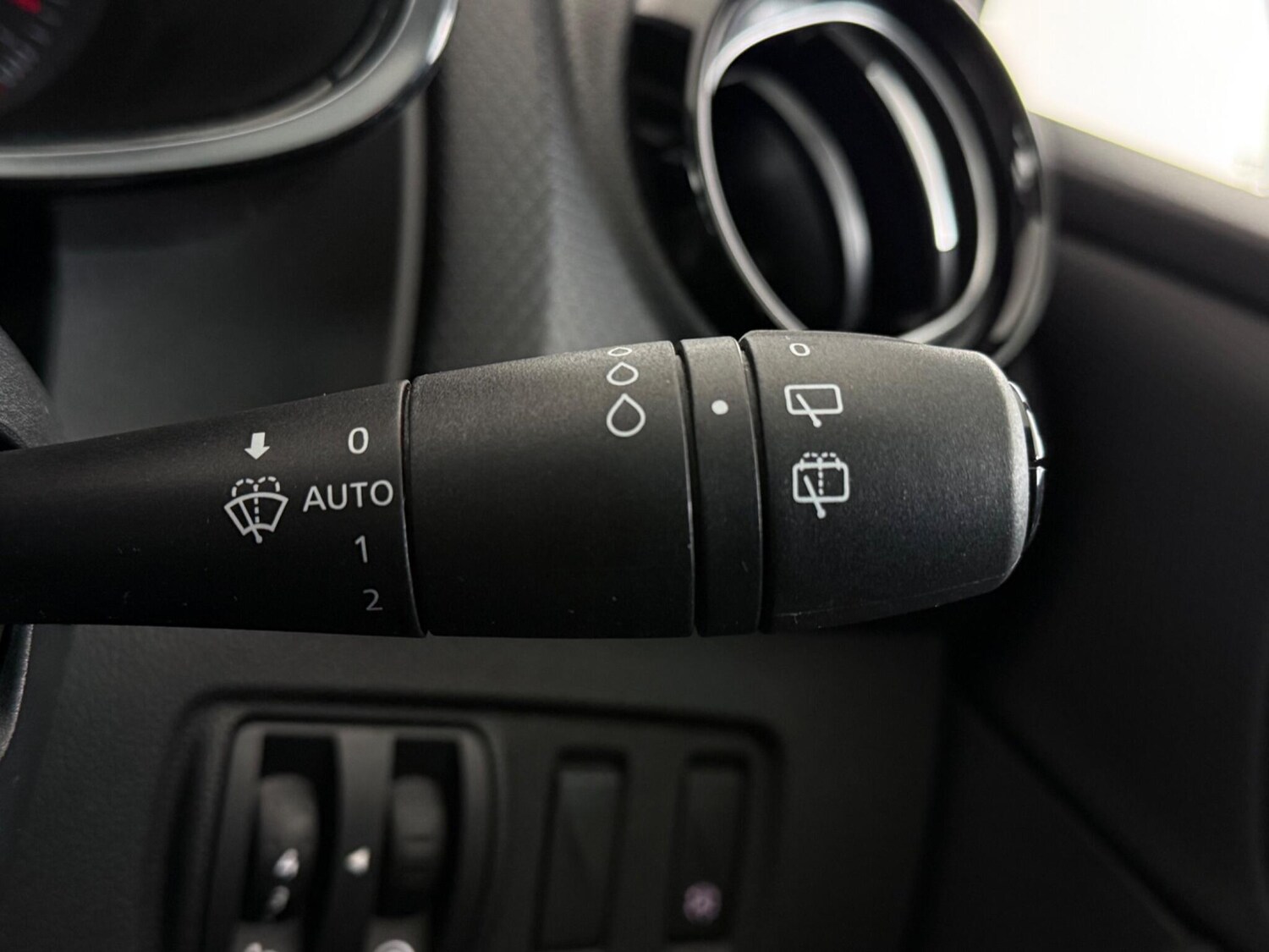 Used Renault Clio 2019 for sale - 77587411: Photo 16