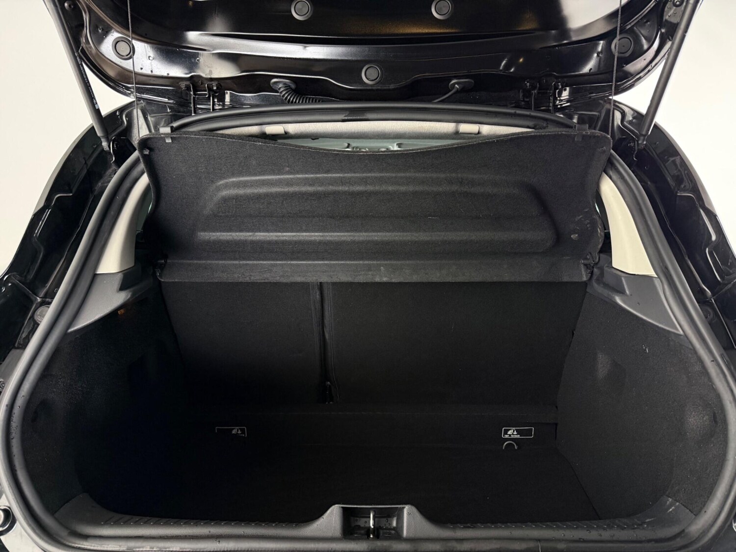 Used Renault Clio 2019 for sale - 77587411: Photo 8