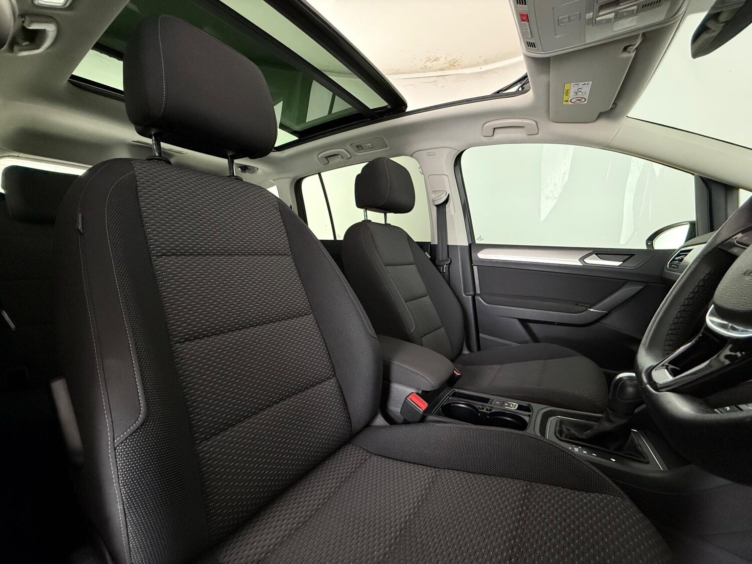 Used Volkswagen Touran 2021 for sale - 77550835: Photo 10