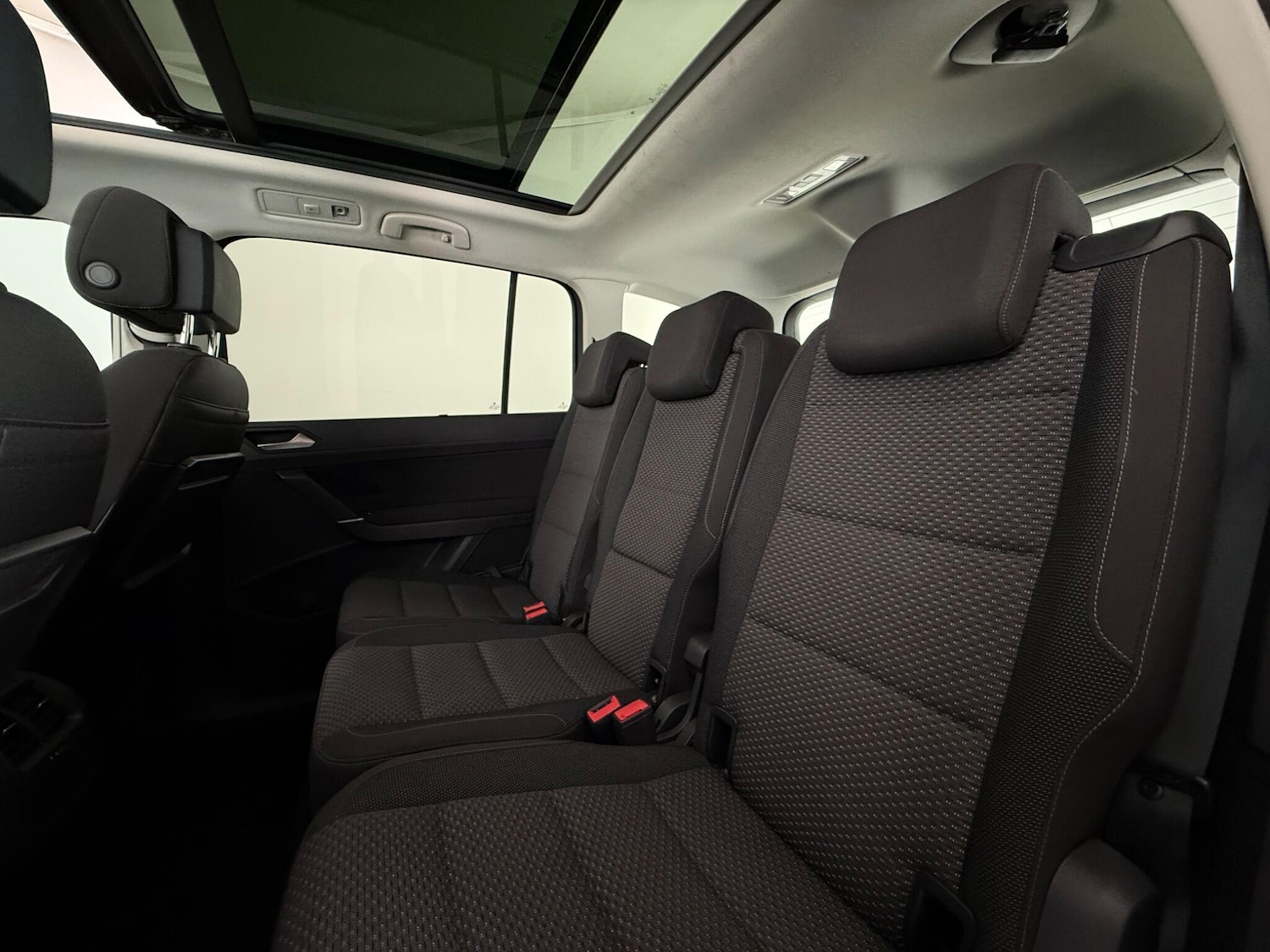 Used Volkswagen Touran 2021 for sale - 77550835: Photo 12