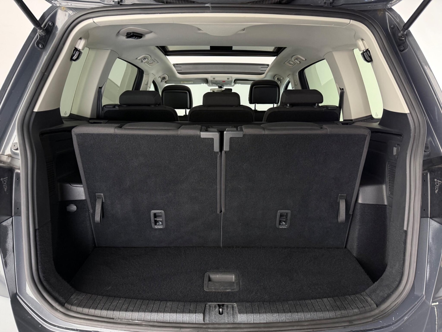 Used Volkswagen Touran 2021 for sale - 77550835: Photo 9