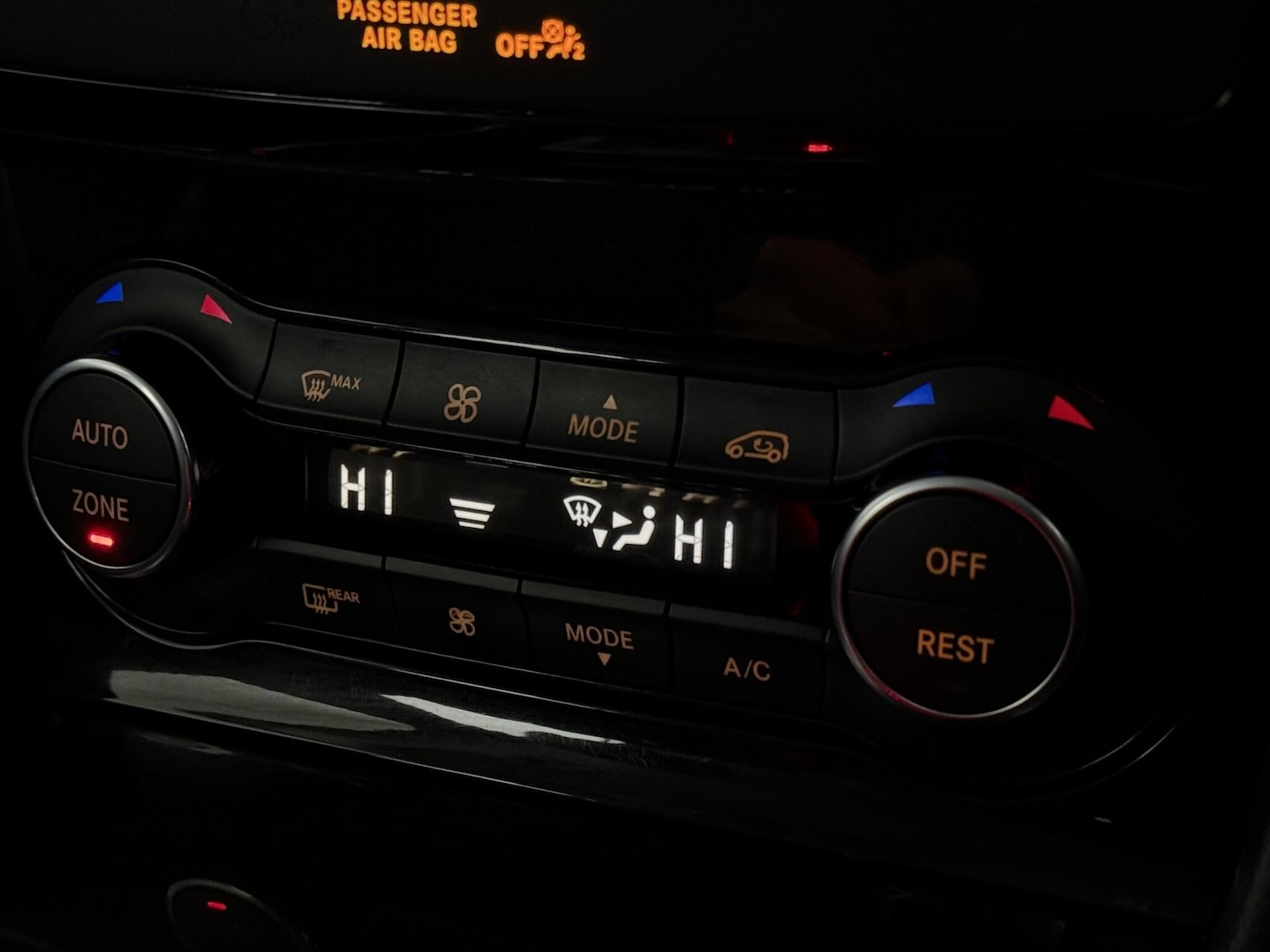 Used Infiniti Q30 2018 for sale - 77629863: Photo 23