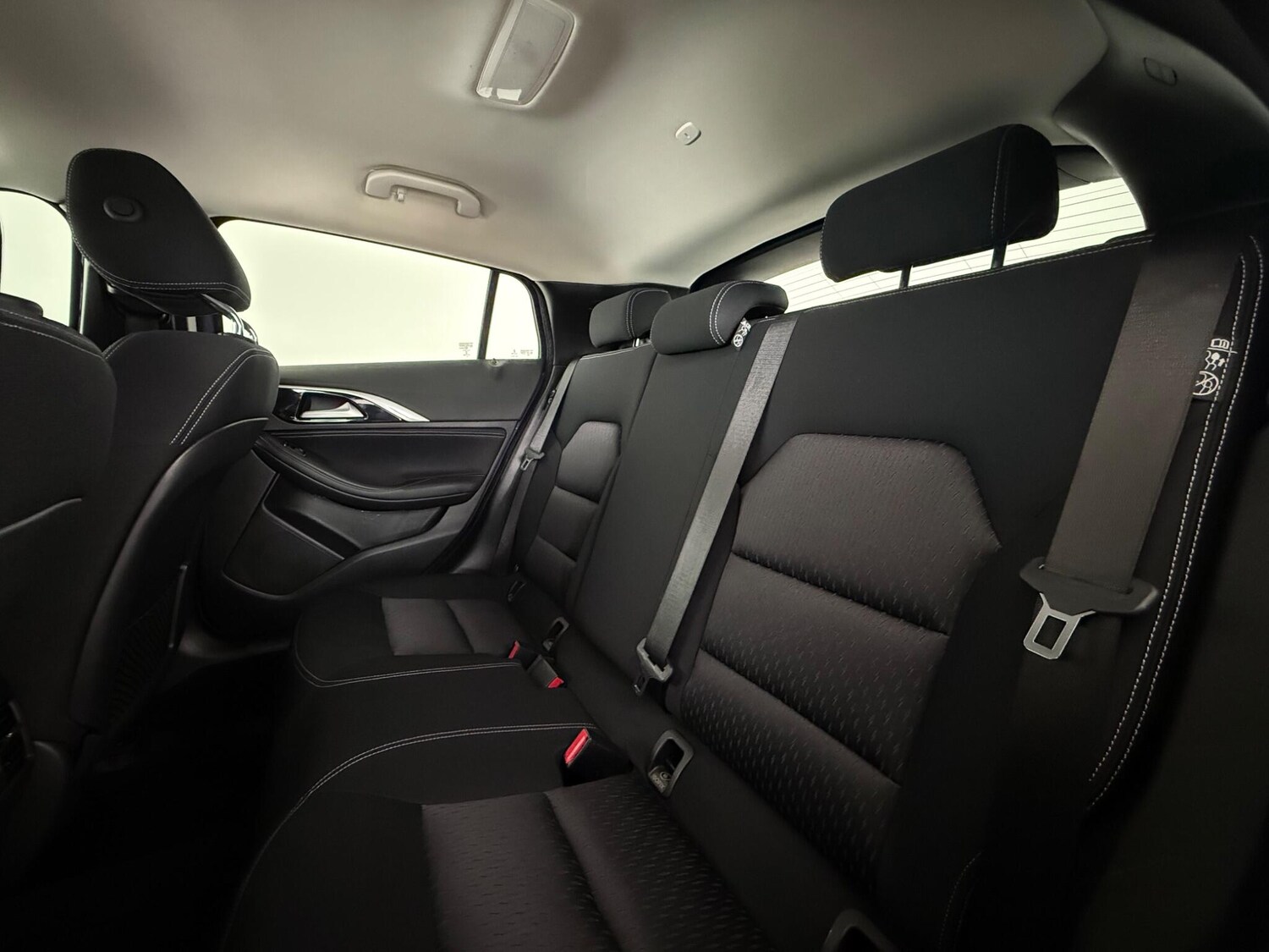 Used Infiniti Q30 2018 for sale - 77629863: Photo 31