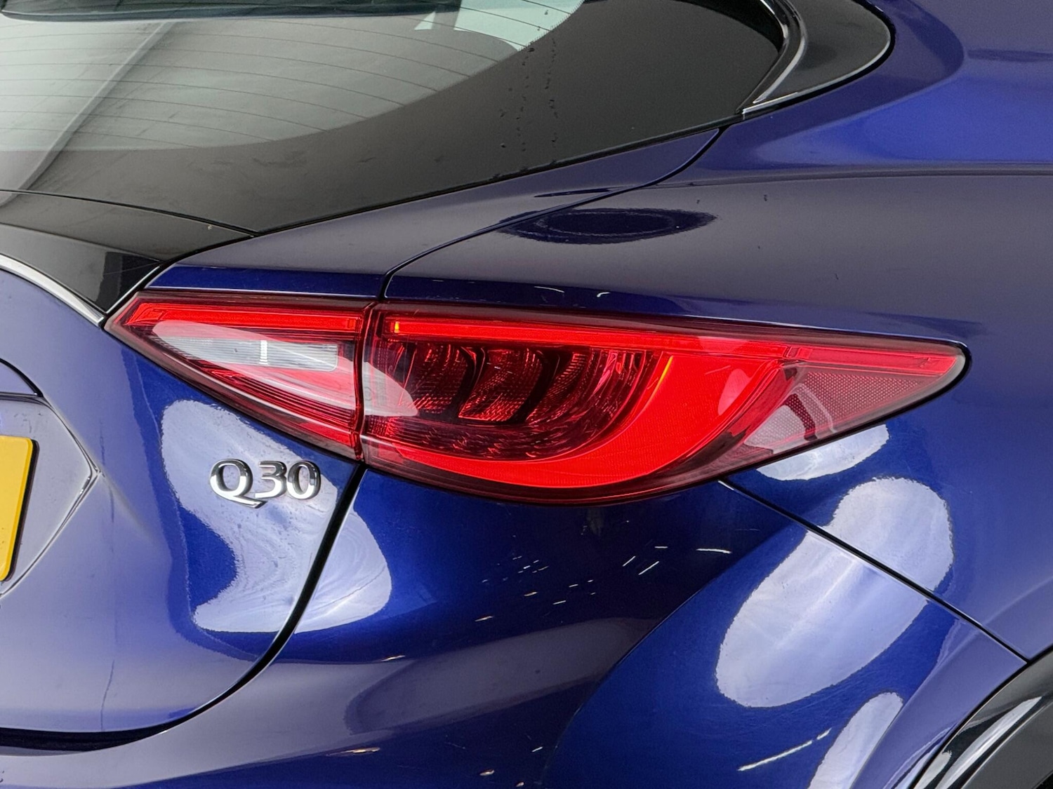 Used Infiniti Q30 2018 for sale - 77629863: Photo 9