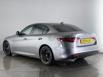 Used Alfa Romeo Giulia 2019 for sale - 77259996: Photo