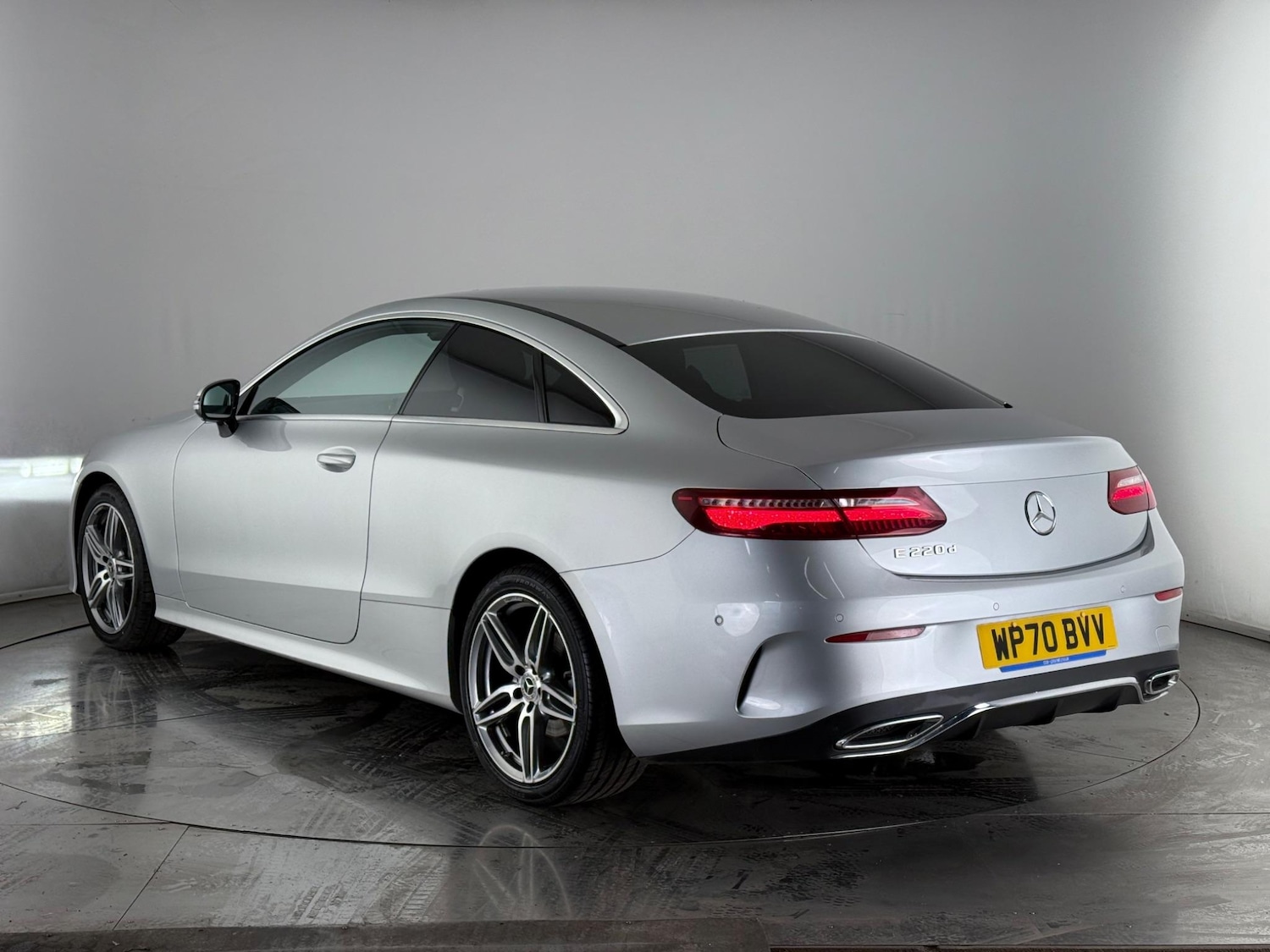 Used Mercedes-Benz E Class 2021 for sale - 77181050: Photo 4