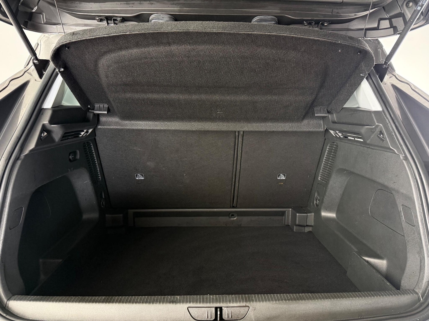 Used Vauxhall Grandland X 2019 for sale - 77260409: Photo 10