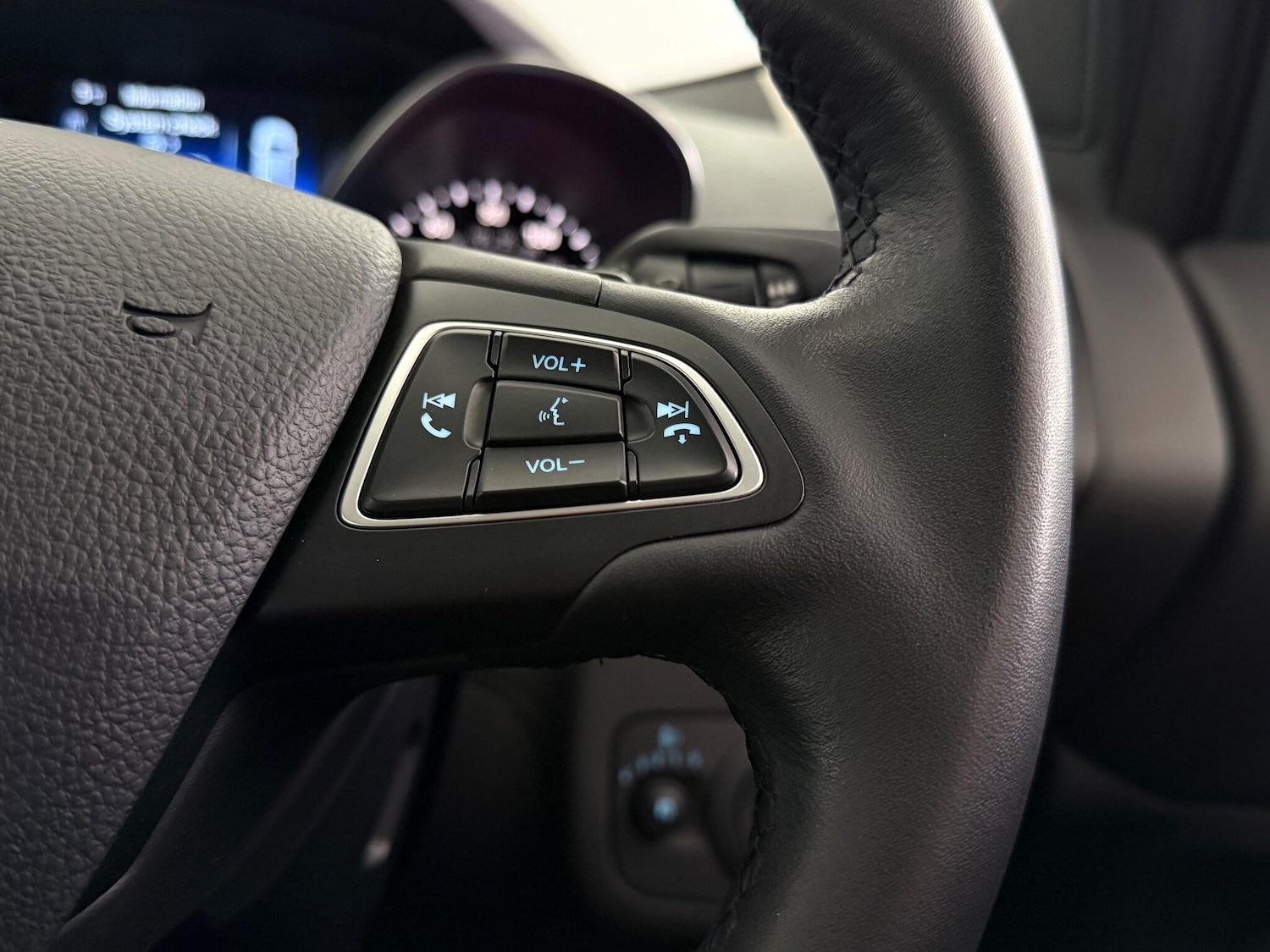 Used Ford Kuga 2018 for sale - 76689395: Photo 25