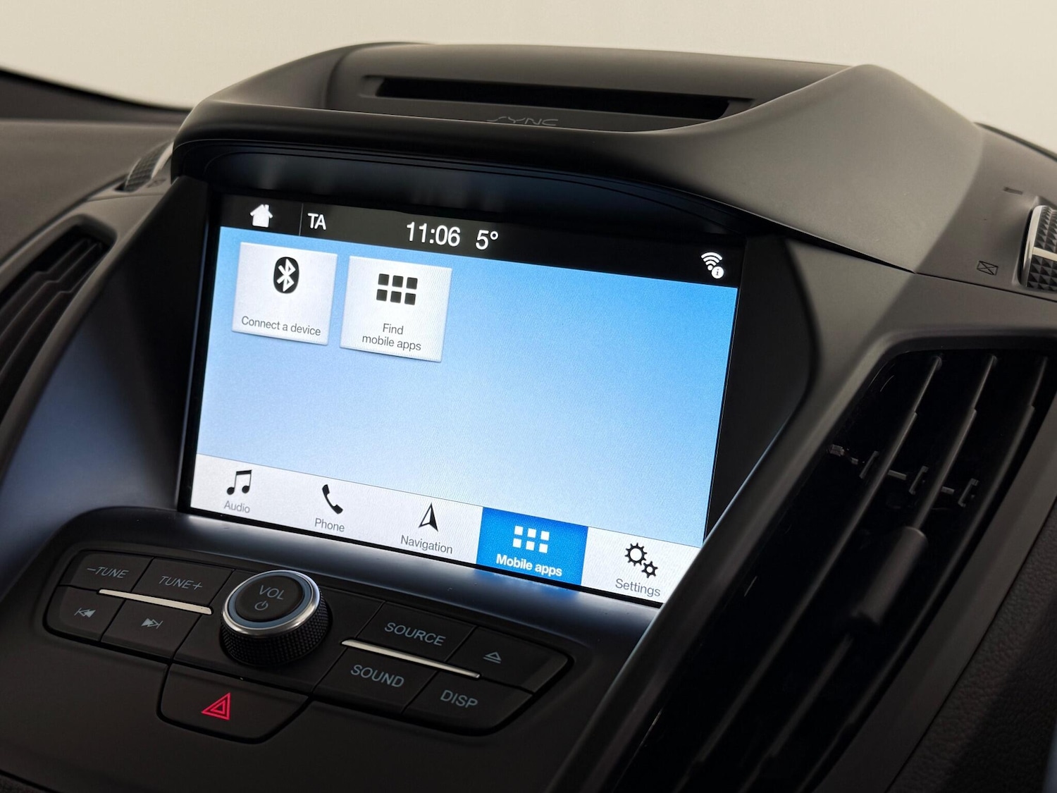 Used Ford Kuga 2018 for sale - 76689395: Photo 32