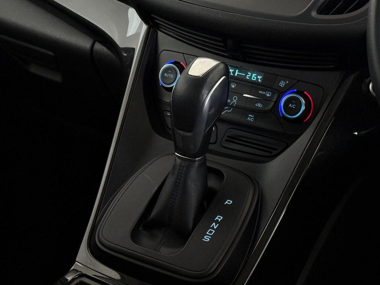 Used Ford Kuga 2018 for sale - 76689395: Photo 43