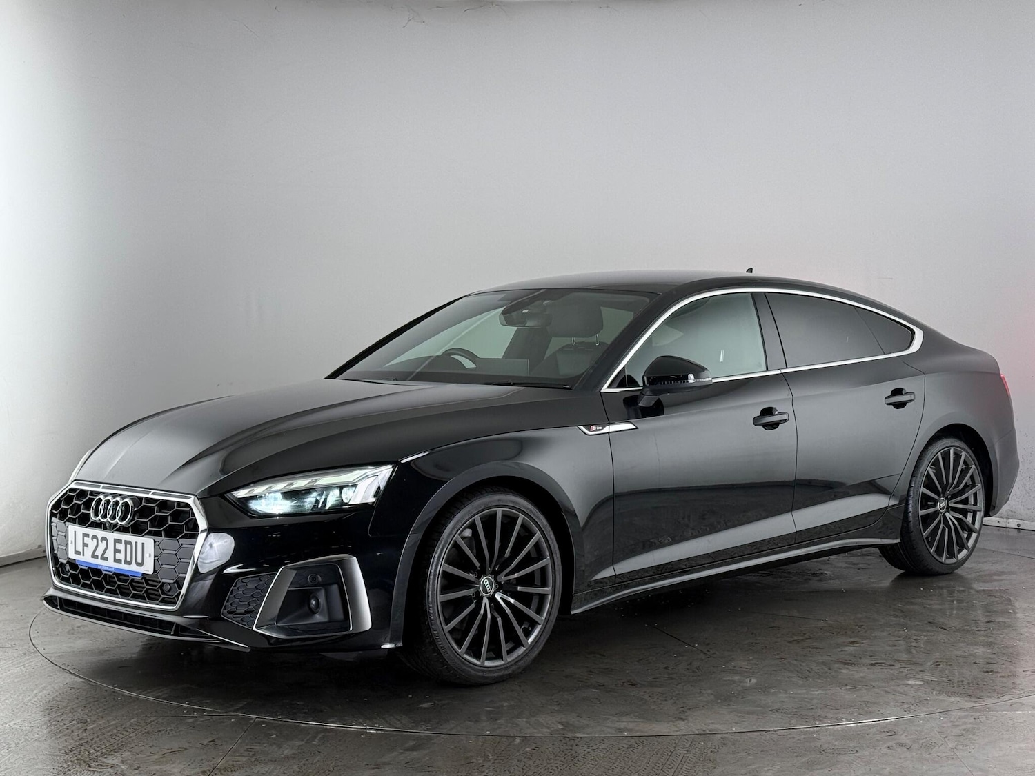 Used Audi A5 2022 for sale - 76913874: Photo 3