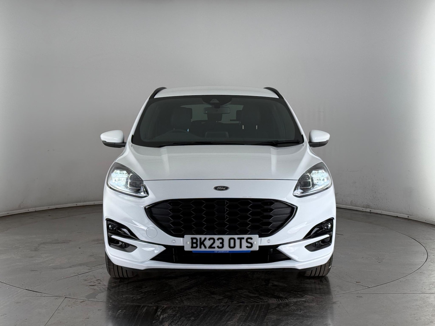 Used Ford Kuga 2023 for sale - 76468161: Photo 3