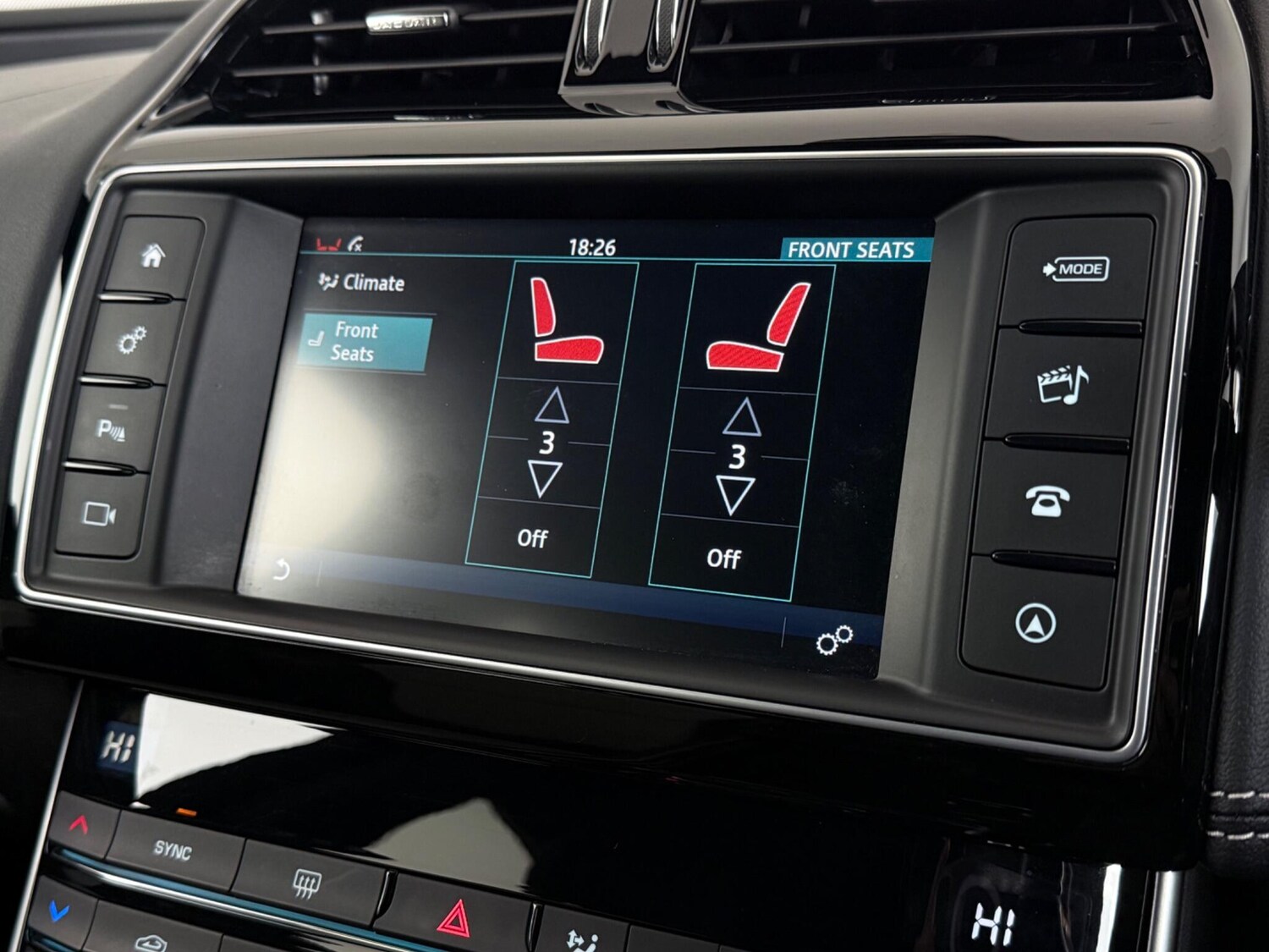 Used Jaguar XE 2018 for sale - 77803030: Photo 25