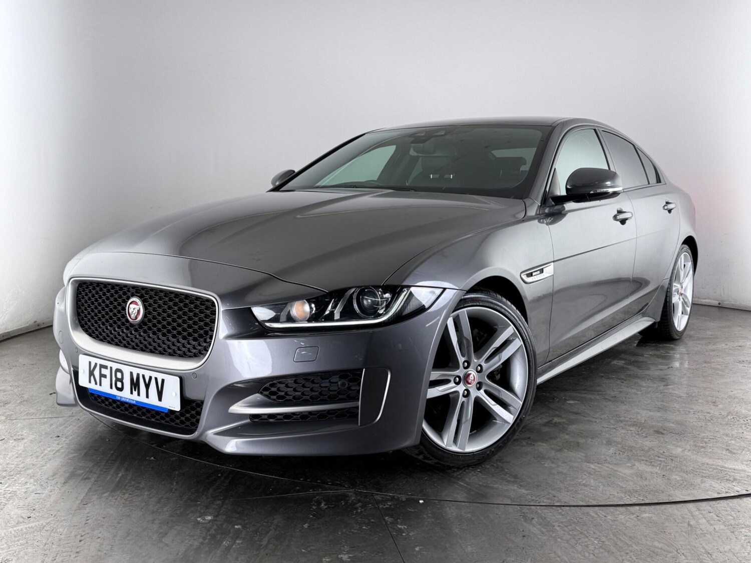 Used Jaguar XE 2018 for sale - 77803030: Photo 30