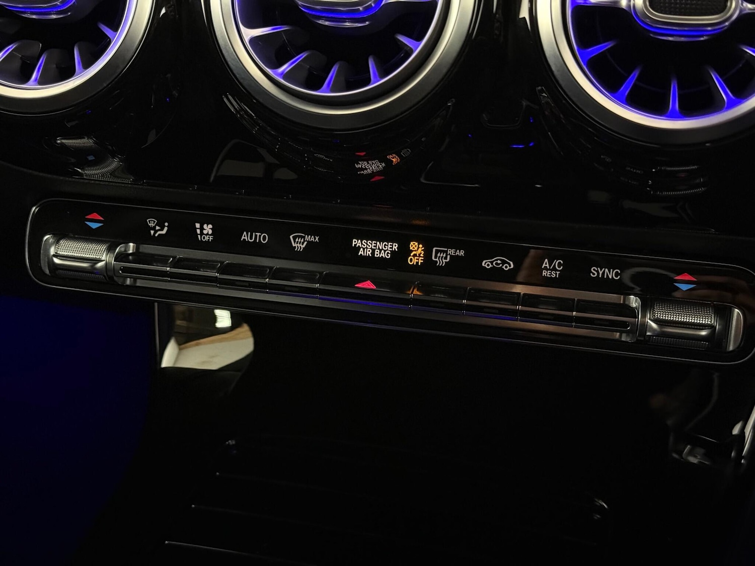 Used Mercedes-Benz CLA 2019 for sale - 77259924: Photo 37