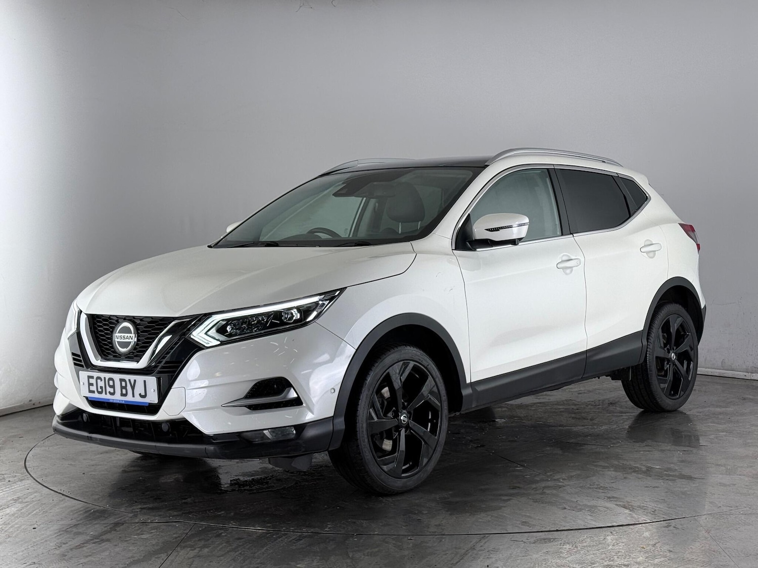 Used Nissan Qashqai 2019 for sale - 77754441: Photo 2