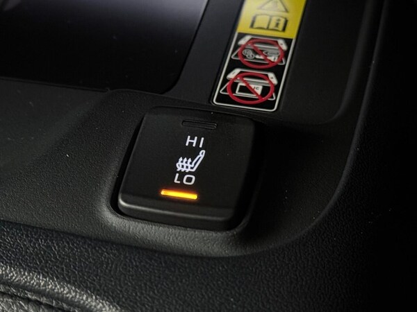 Used Toyota Corolla 2023 for sale - 76069118: Photo 44