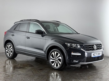 Used Volkswagen T-Roc 2021 for sale - 77259805: Photo