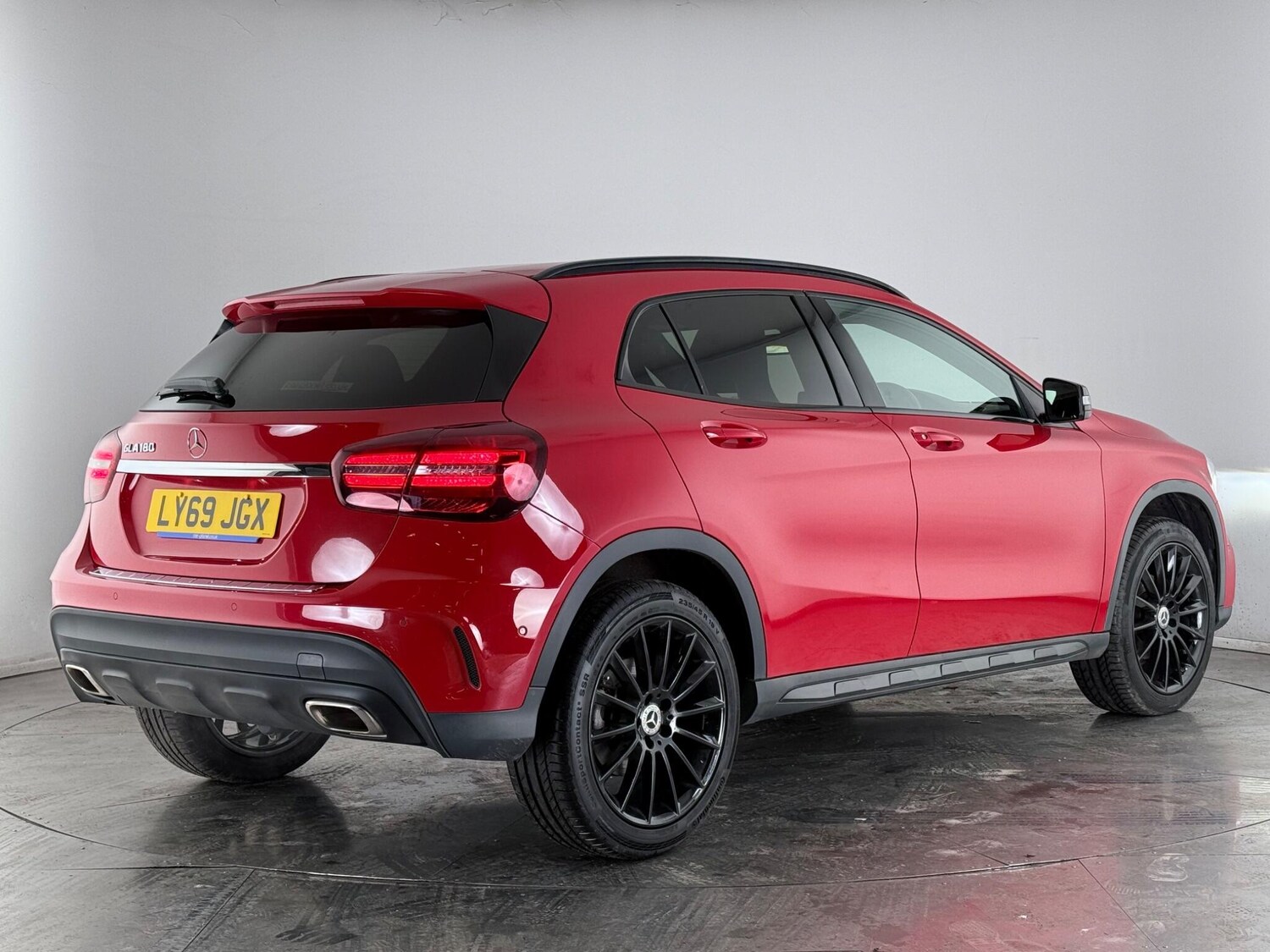 Used Mercedes-Benz GLA 2019 for sale - 77626437: Photo 3