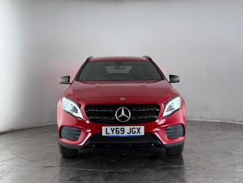 Used Mercedes-Benz GLA 2019 for sale - 77626437: Photo