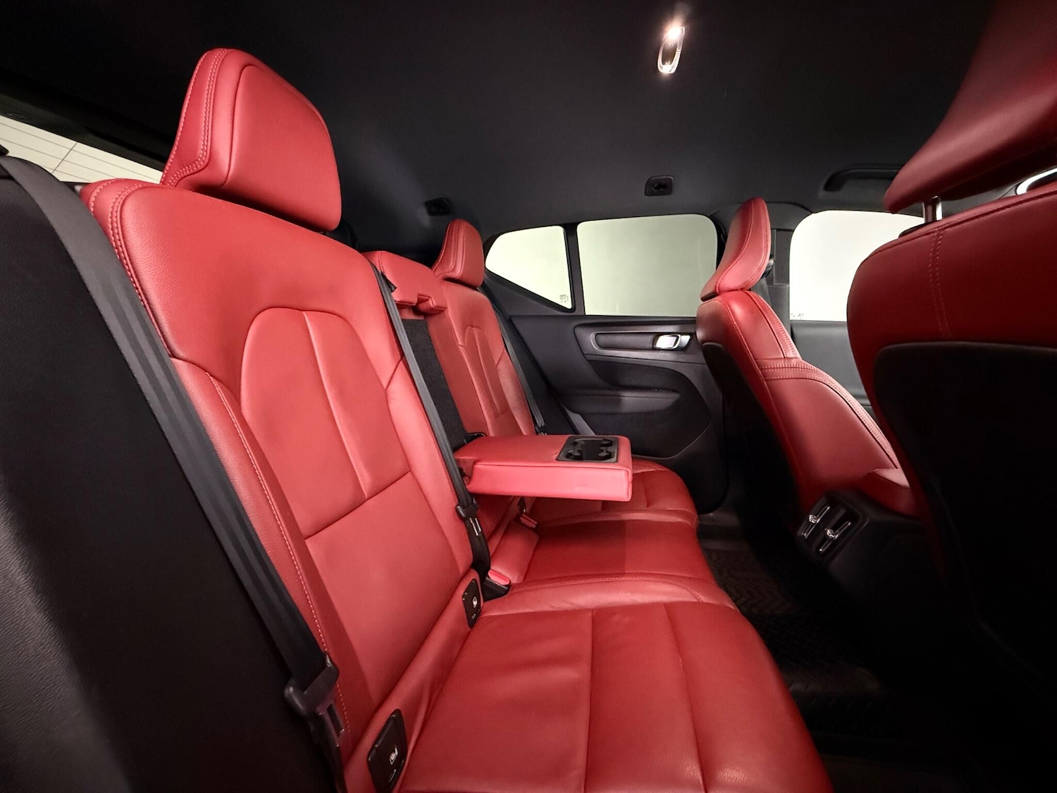 Used Volvo XC40 2020 for sale - 77260372: Photo 15