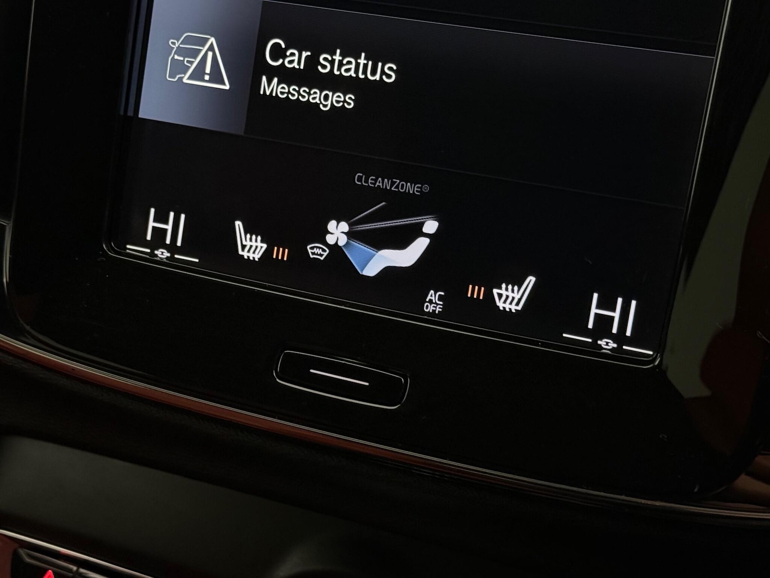 Used Volvo XC40 2020 for sale - 77260372: Photo 35