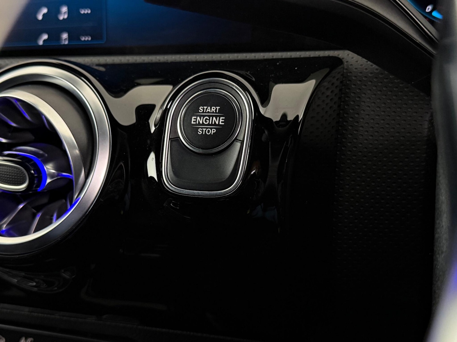 Used Mercedes-Benz CLA 2022 for sale - 76801226: Photo 26