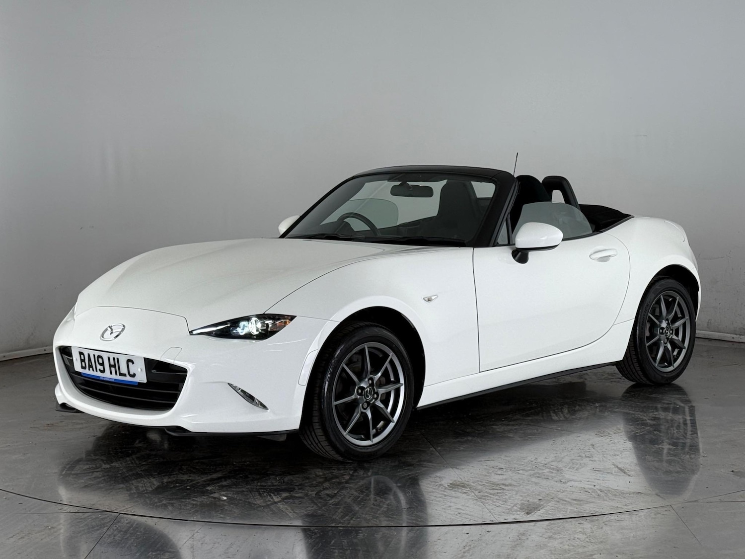 Used Mazda MX-5 2019 for sale - 76468229: Photo 3
