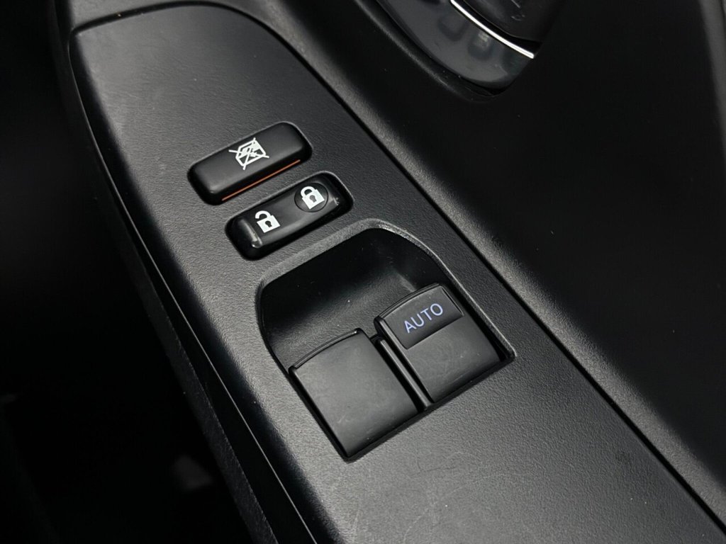 Vehicle 33