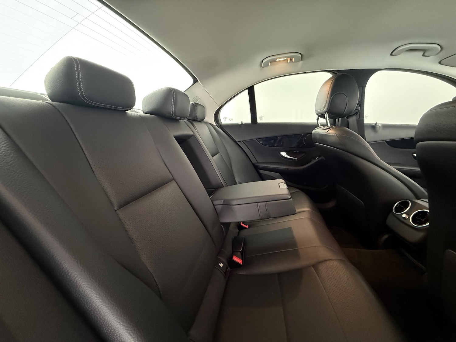 Used Mercedes-Benz C Class 2019 for sale - 77243820: Photo 15