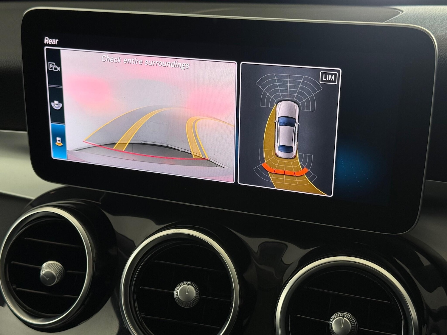 Used Mercedes-Benz C Class 2019 for sale - 77243820: Photo 32