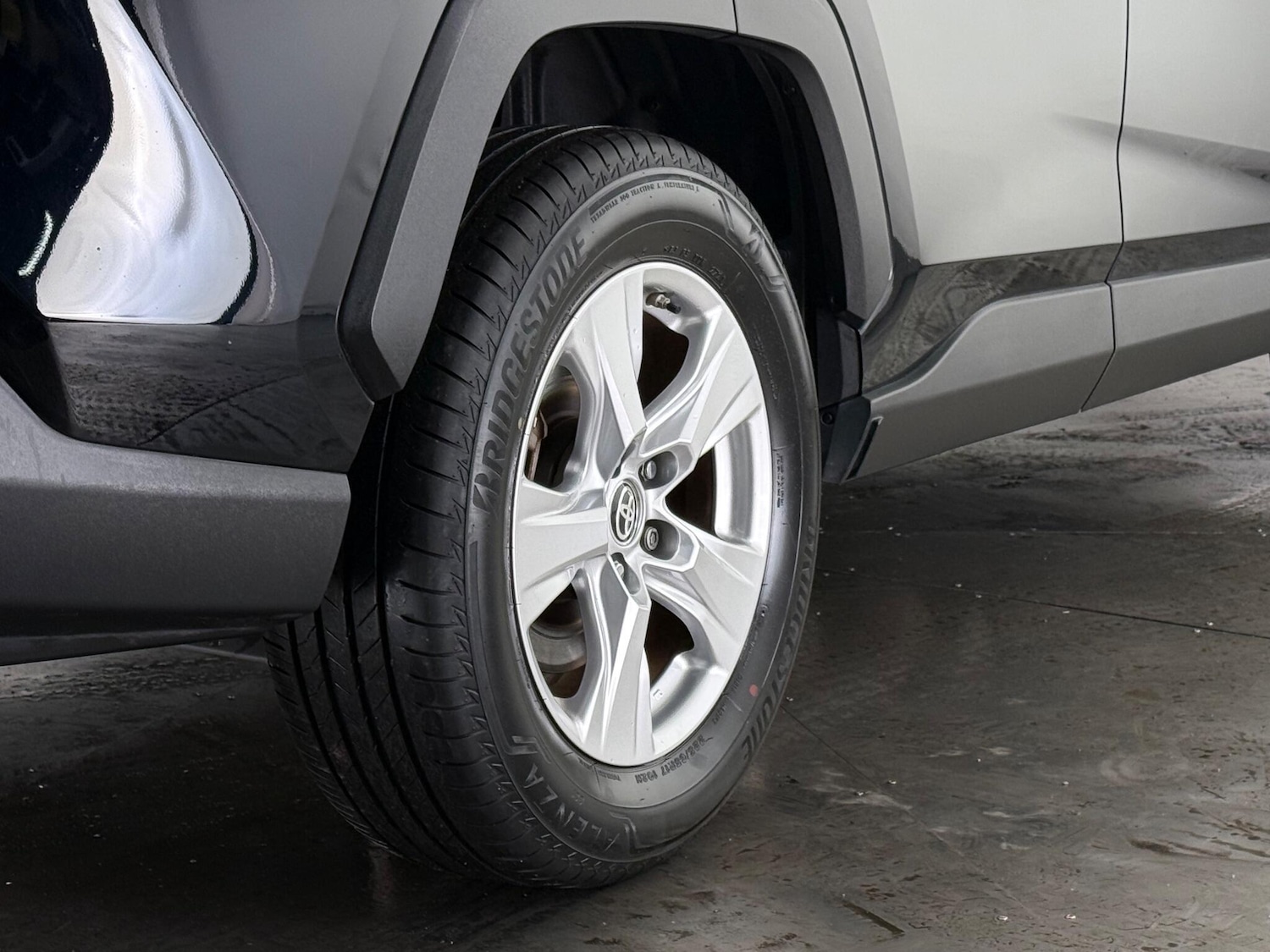 Used Toyota RAV4 2021 for sale - 77217119: Photo 8