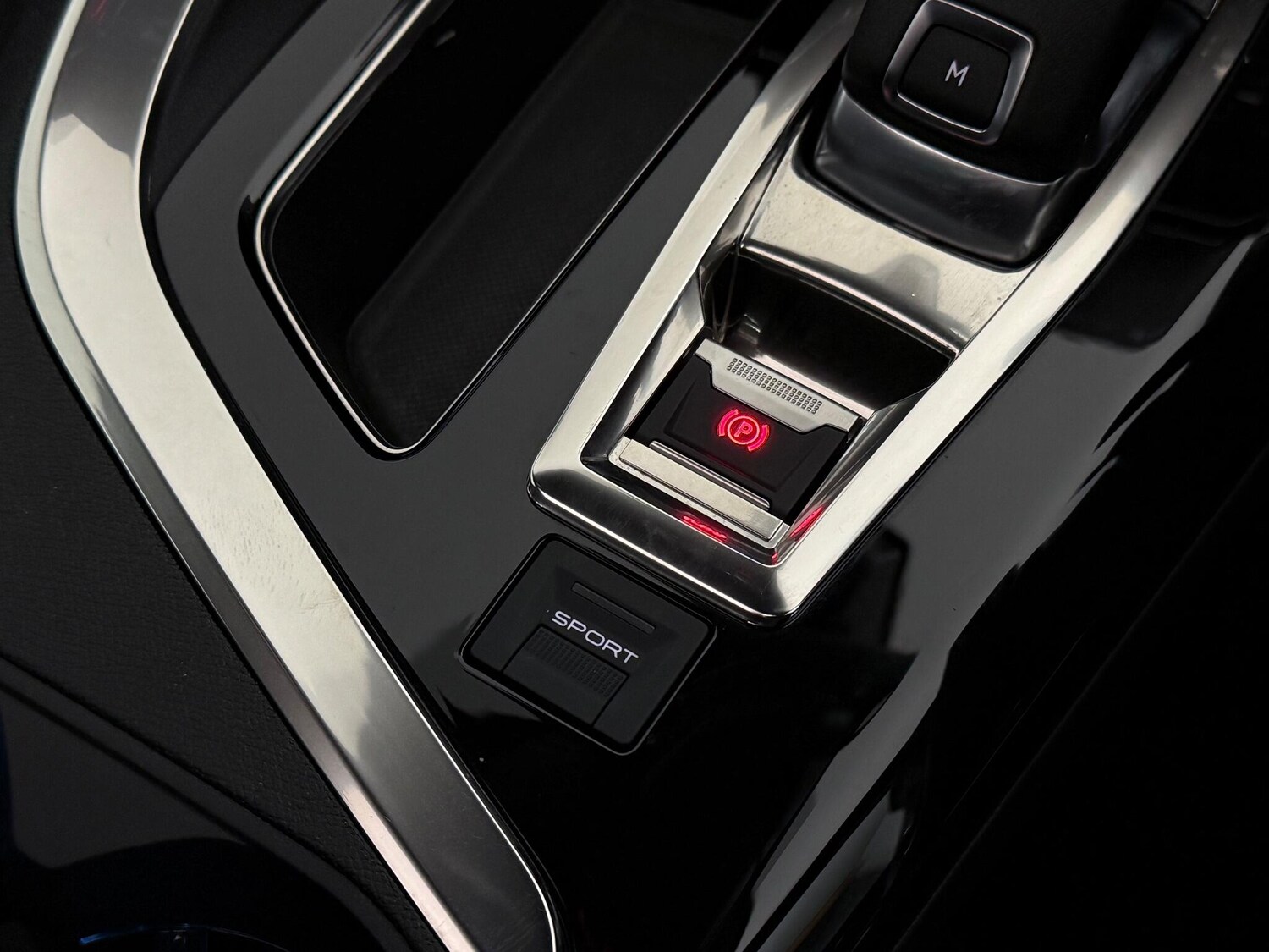 Used Peugeot 3008 2020 for sale - 76714548: Photo 44