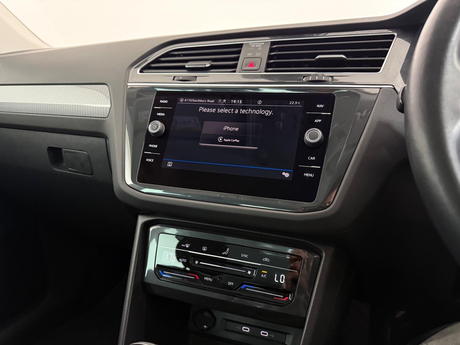 Used Volkswagen Tiguan 2022 for sale - 77244046: Photo 35