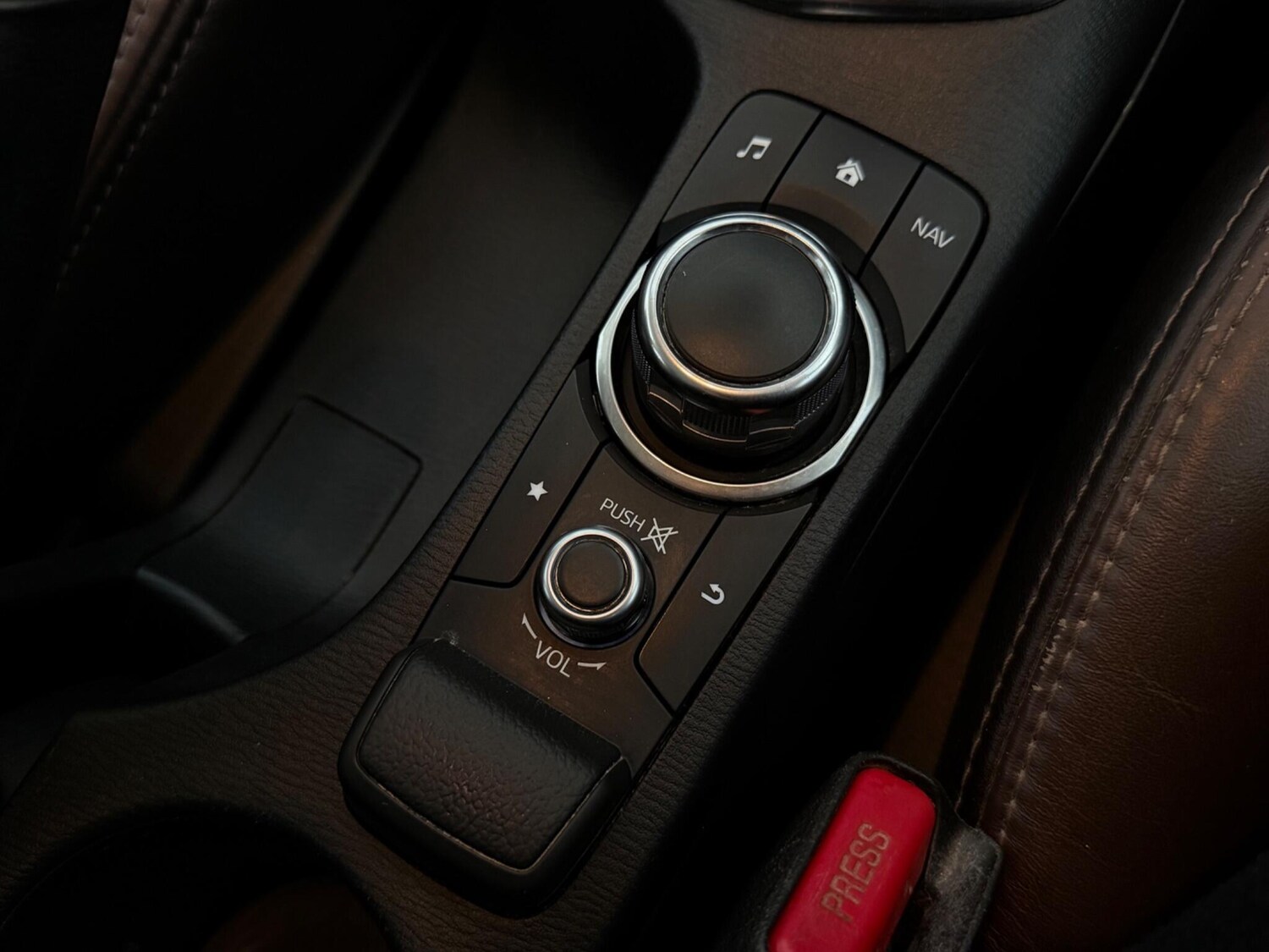 Used Mazda CX-3 2018 for sale - 77962984: Photo 18