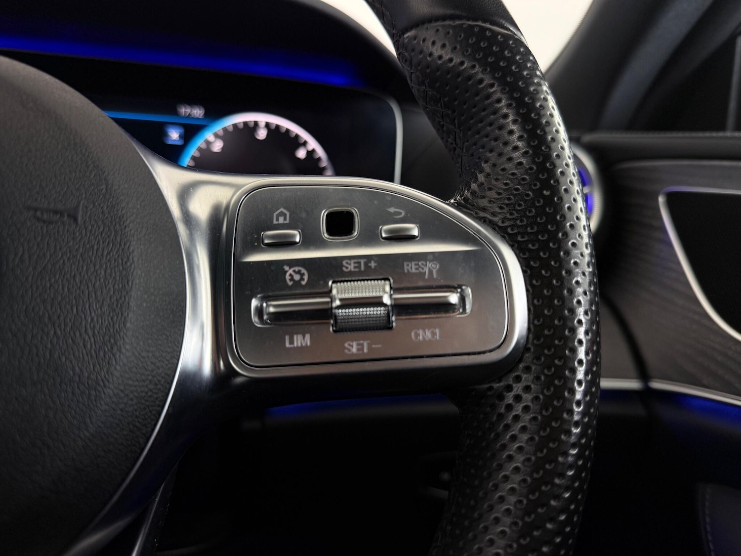 Used Mercedes-Benz CLS 2019 for sale - 76468219: Photo 25