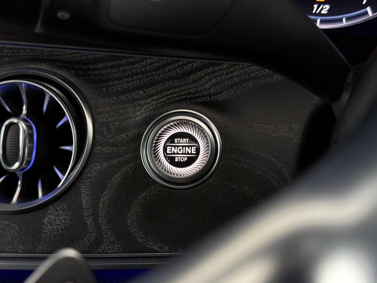 Used Mercedes-Benz CLS 2019 for sale - 76468219: Photo 26