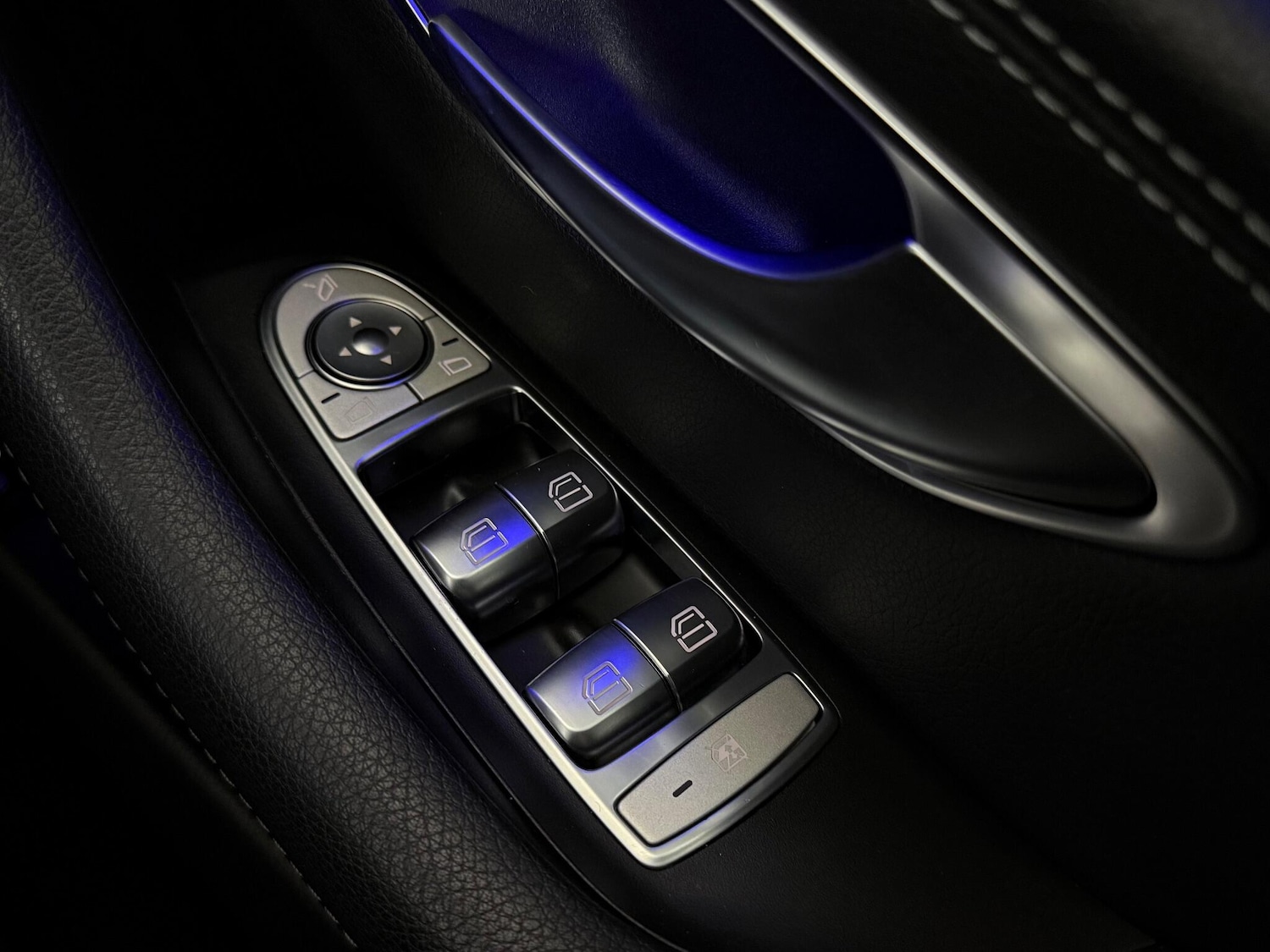 Used Mercedes-Benz CLS 2019 for sale - 76468219: Photo 30