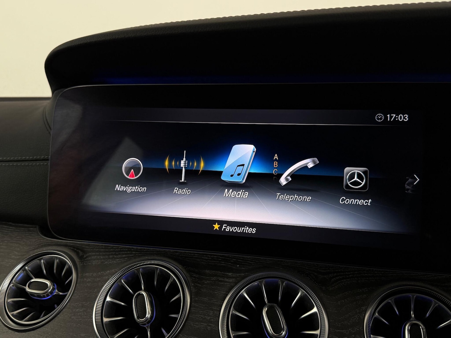 Used Mercedes-Benz CLS 2019 for sale - 76468219: Photo 36