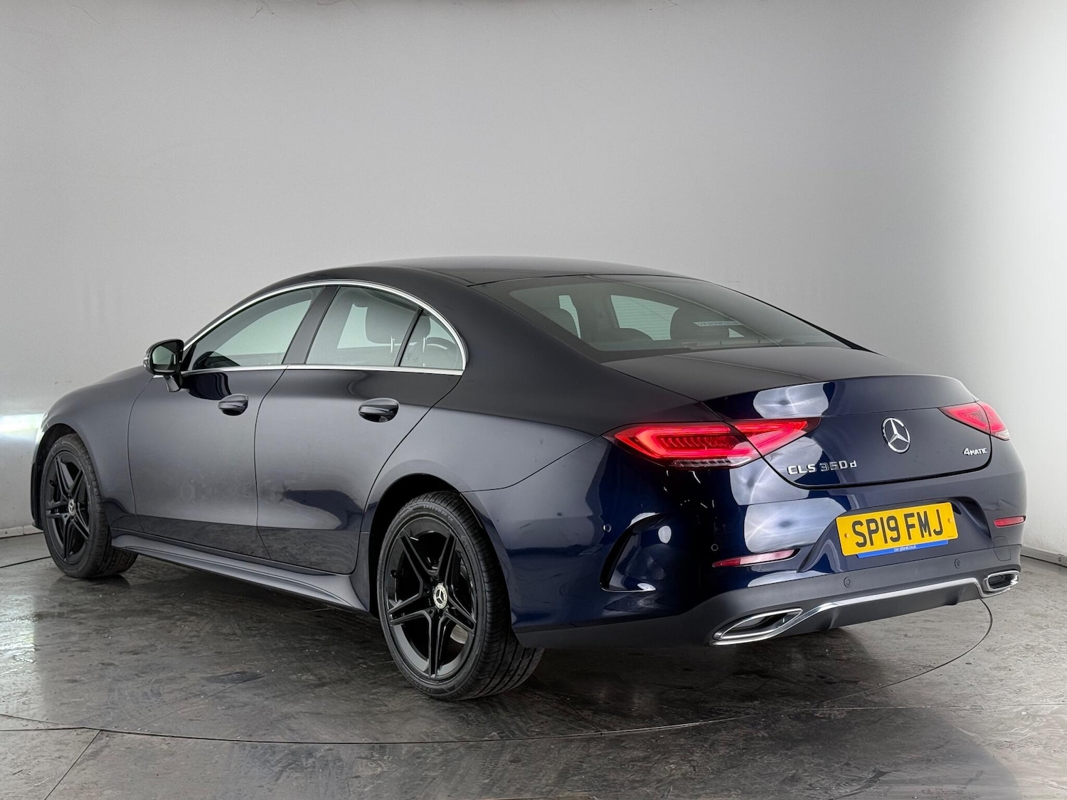 Used Mercedes-Benz CLS 2019 for sale - 76468219: Photo 4