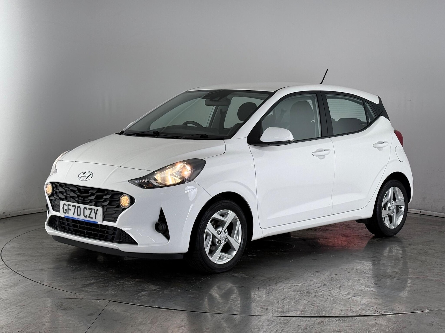Used Hyundai i10 2020 for sale - 77246046: Photo 2