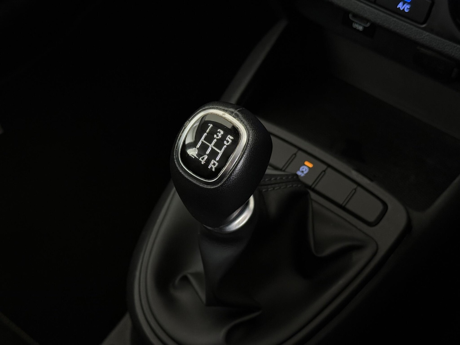 Used Hyundai i10 2020 for sale - 77246046: Photo 30