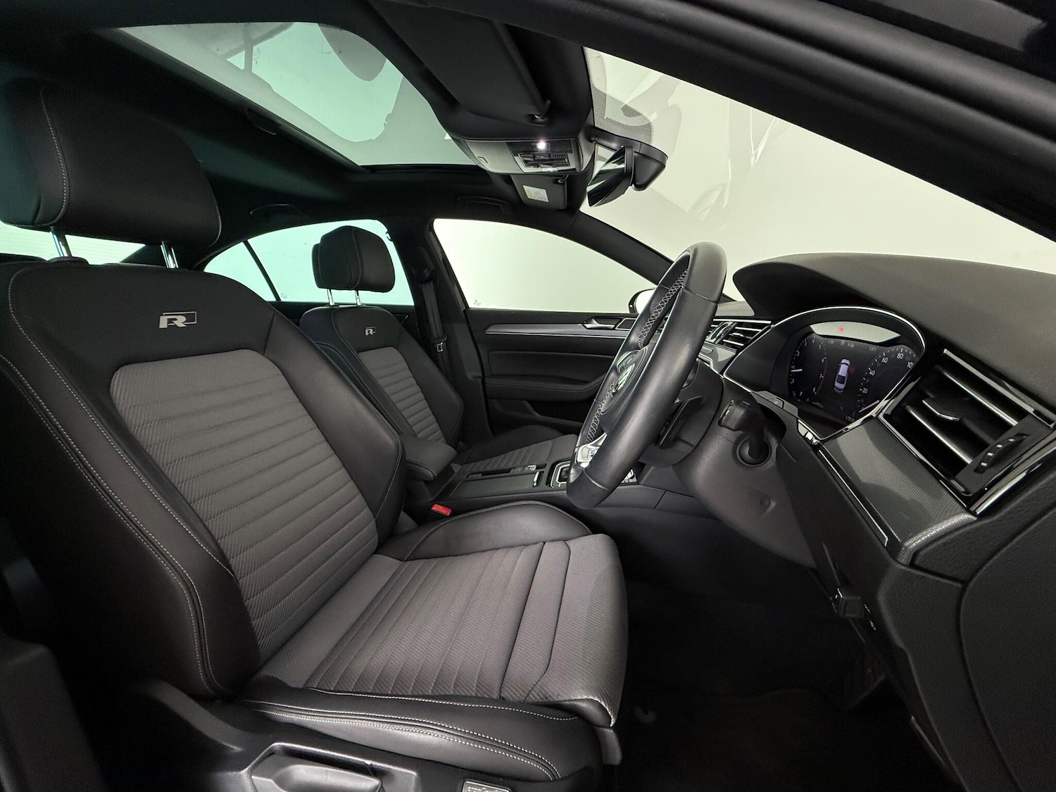 Used Volkswagen Passat 2018 for sale - 77659220: Photo 11