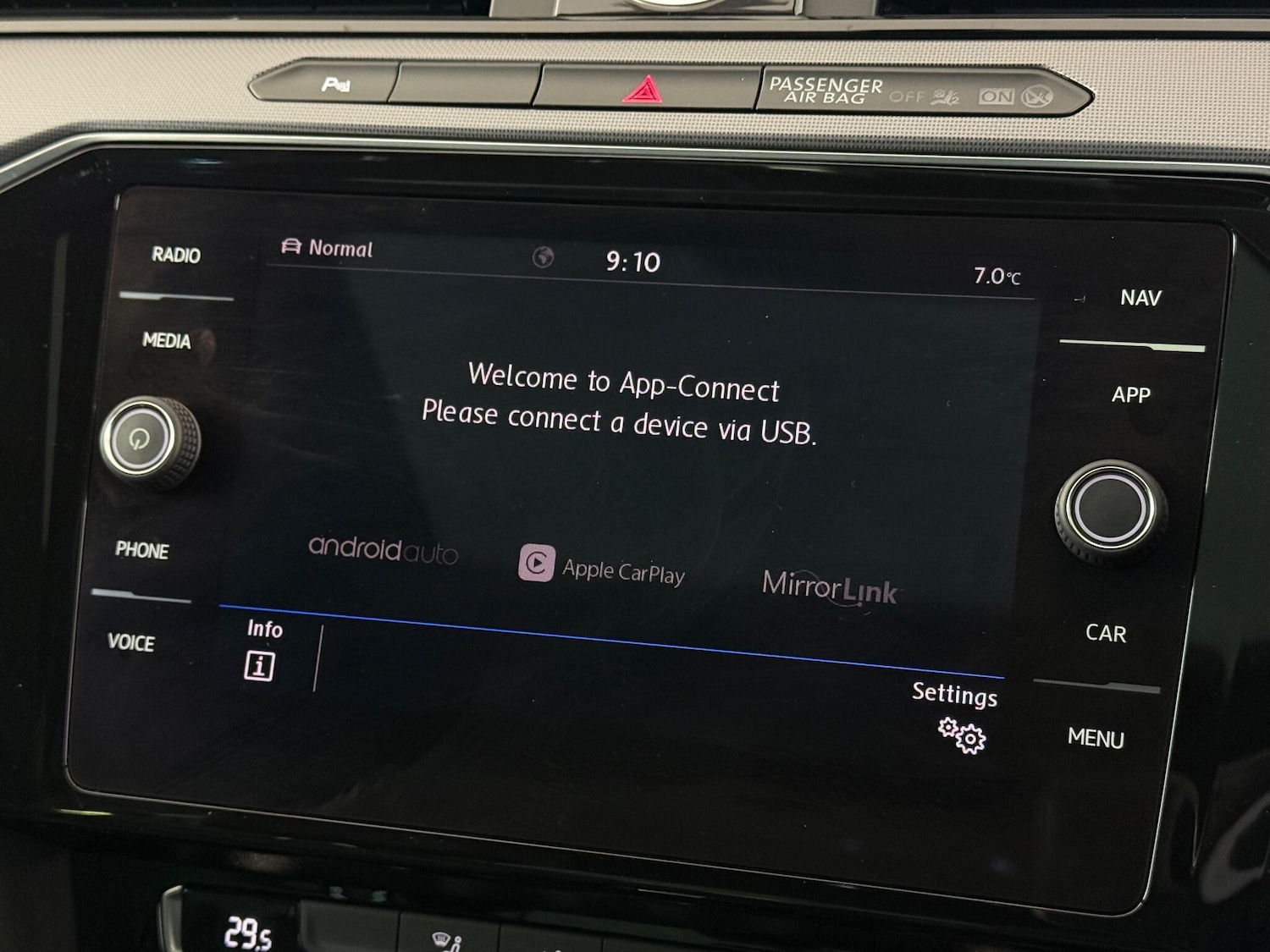 Used Volkswagen Passat 2018 for sale - 77659220: Photo 30