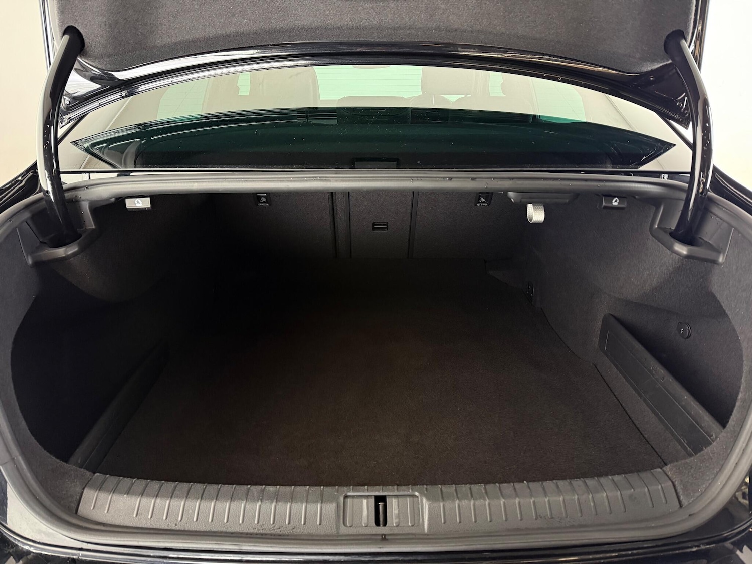 Used Volkswagen Passat 2018 for sale - 77659220: Photo 7